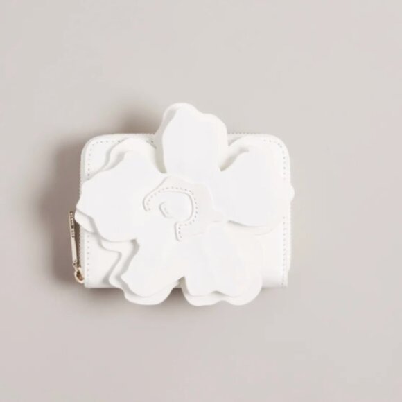 Ted Baker London Flower Laser Cut Out Zip Purse Small Leather Wallet Ivory - Picture 1 of 8